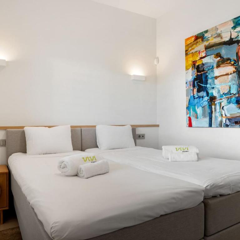 ViVi Homes - Leiro, BBQ, Private pool and terrace - Apartamento con terraza - 15
