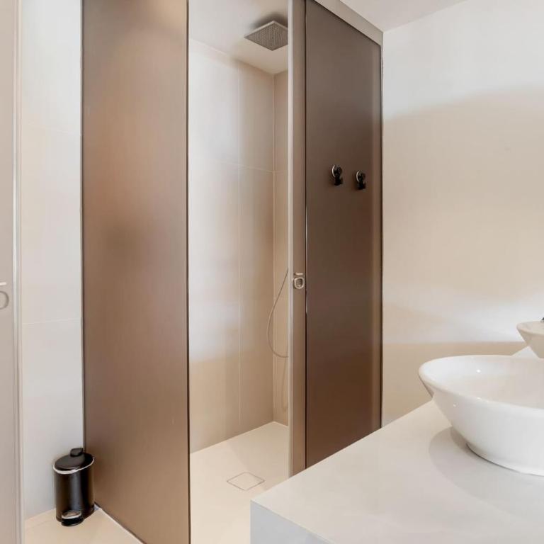 ViVi Homes - Leiro, BBQ, Private pool and terrace - Apartamento con terraza - 16