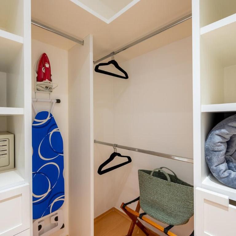 Capitalia Elegant Sant Fe Getaway with Gym - Apartamento - 9
