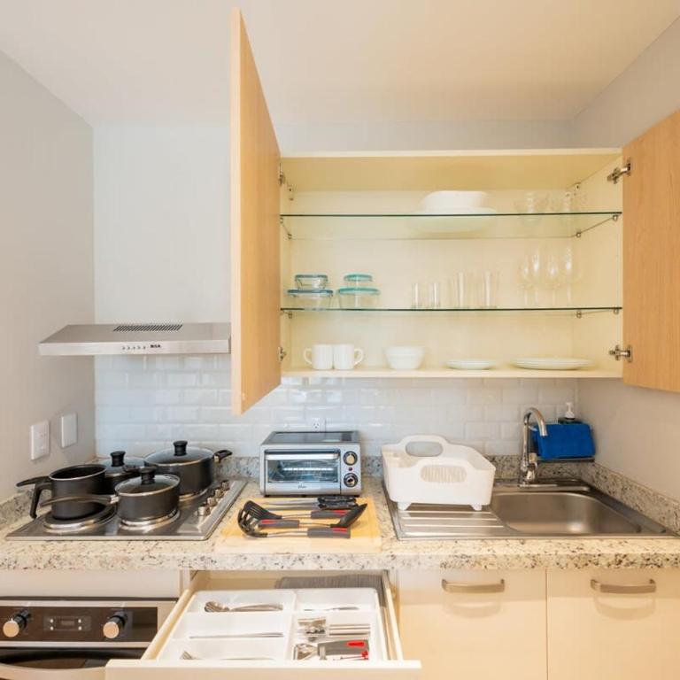 Capitalia Elegant Sant Fe Getaway with Gym - Apartamento - 18