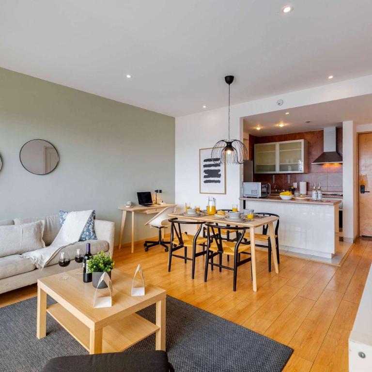 Capitalia 1BR Escape w Parking & Gym - Apartamento - 1