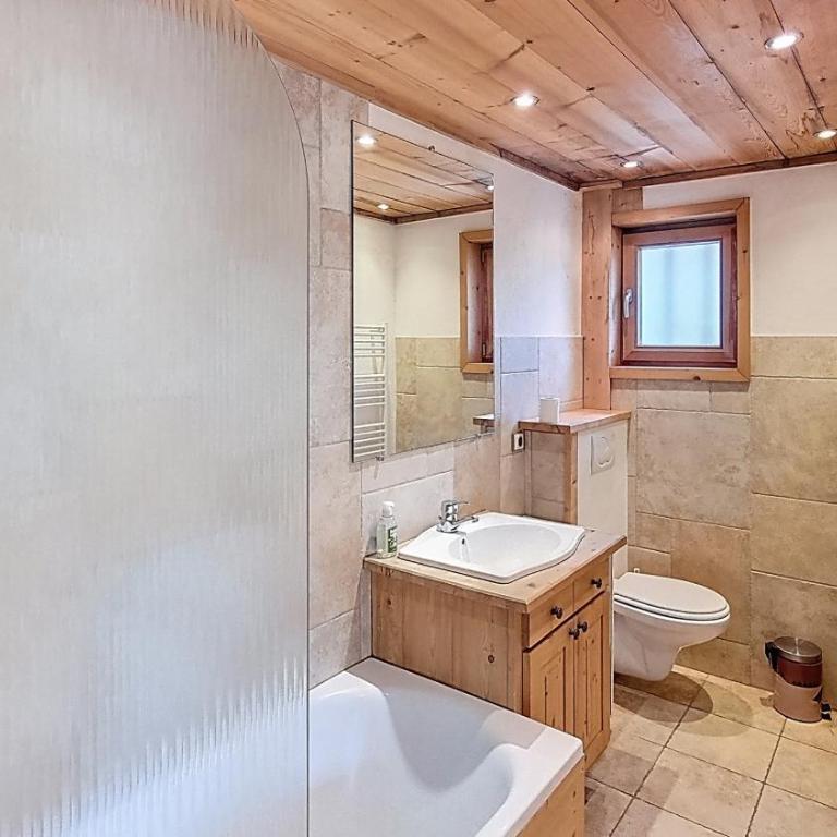 1 Peupliers - CENTRE du VILLAGE - - Appartement - 8