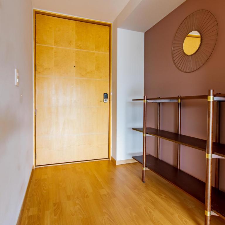 2BR Santa Fe Style & Comfort with Gym & Parking - Apartment - 8