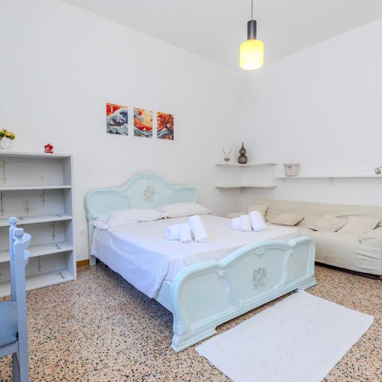 - Olbia City Center - Regina Margherita Apartment - Three-Bedroom Apartment - 14