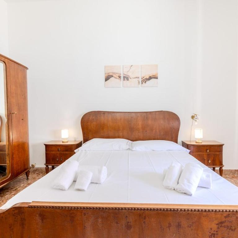 - Olbia City Center - Regina Margherita Apartment - Three-Bedroom Apartment - 37