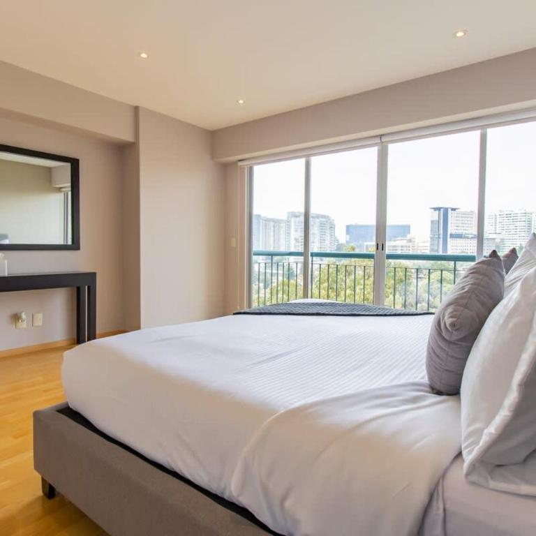 Capitalia Luxe 1BR Stay with Top Features - Apartamento - 4