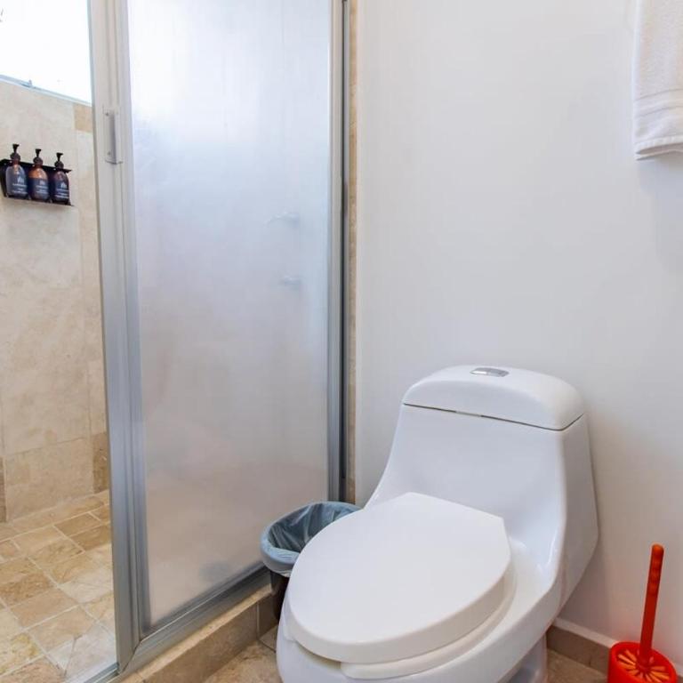 Capitalia Modern Condo with High-Speed Wi-Fi - Apartamento - 13