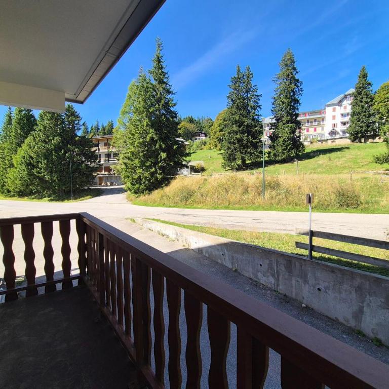 Charmant appartement au Revard Idéal pour 4 personnes au pied des pistes - Apartment - 10