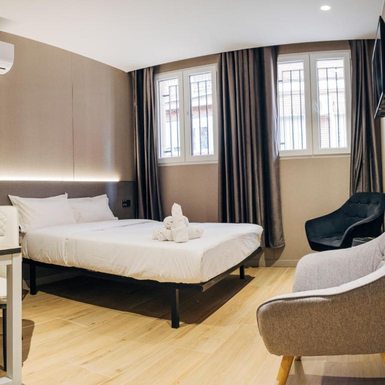 Hotel Golden Madrid - Large Double Room - 14