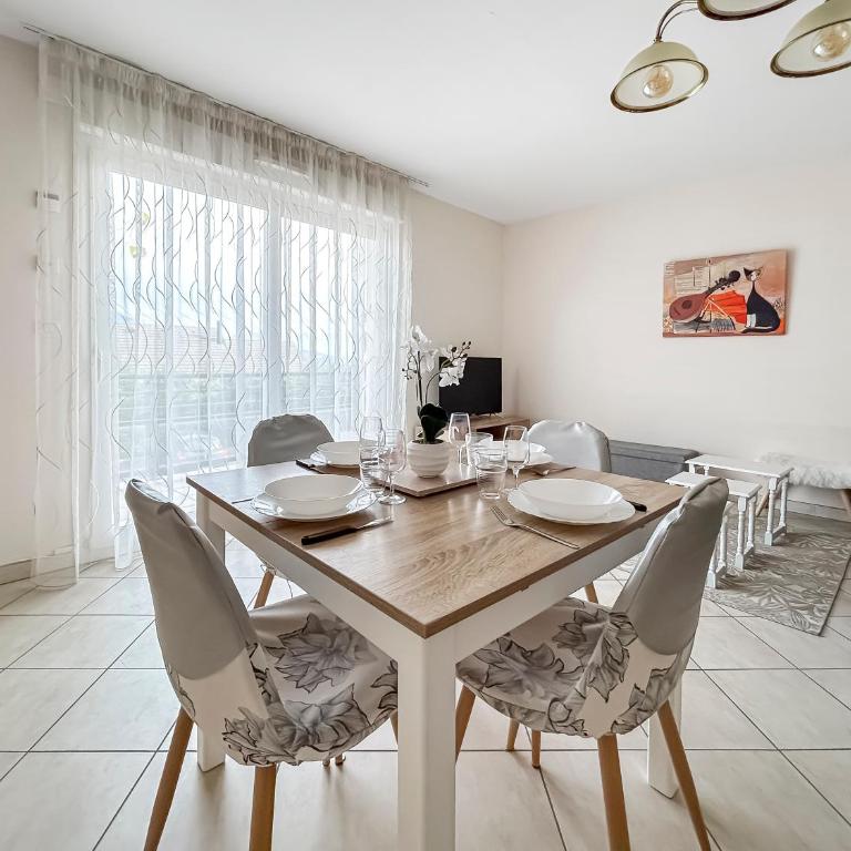 Terrasse, Parking privé, Vue lac & montagne - Appartement 1 Chambre avec Balcon - 13
