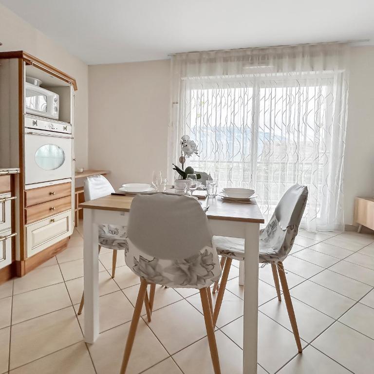 Terrasse, Parking privé, Vue lac & montagne - Appartement 1 Chambre avec Balcon - 16
