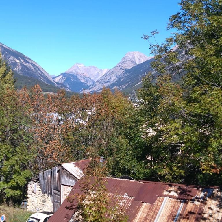 La Maïta - Chambre Double ou Lits Jumeaux - Vue sur Montagnes - 18