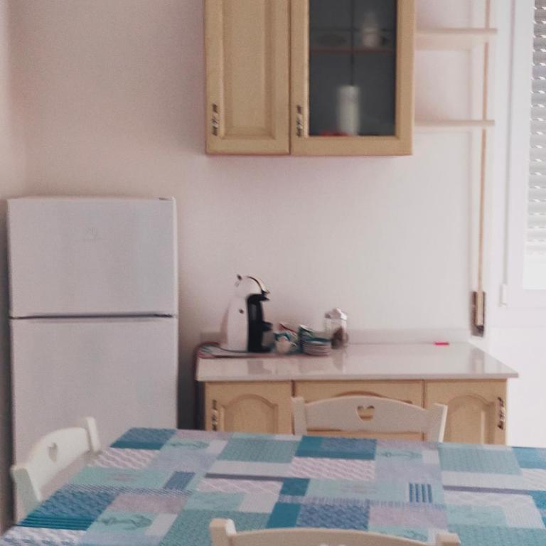 G&G Casavacanze Il Girasole - Appartamento con 3 Camere da Letto - 6