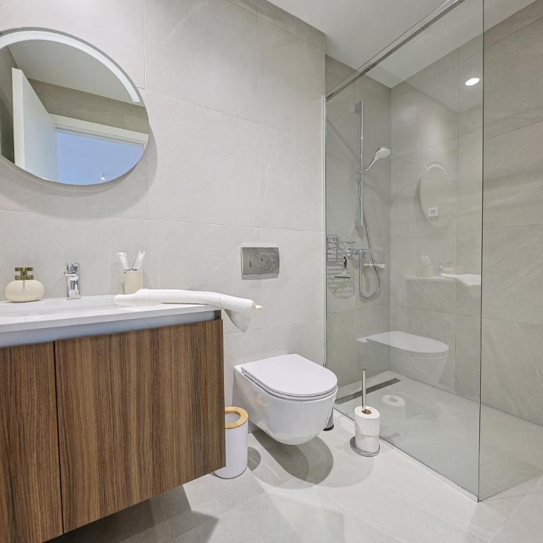 ZIGZAG Belgrade Waterfront King - One-Bedroom Apartment with Balcony - 12