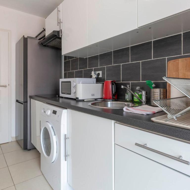 Plaza Antibes one-bedroom apartment with AC - Appartement - 14