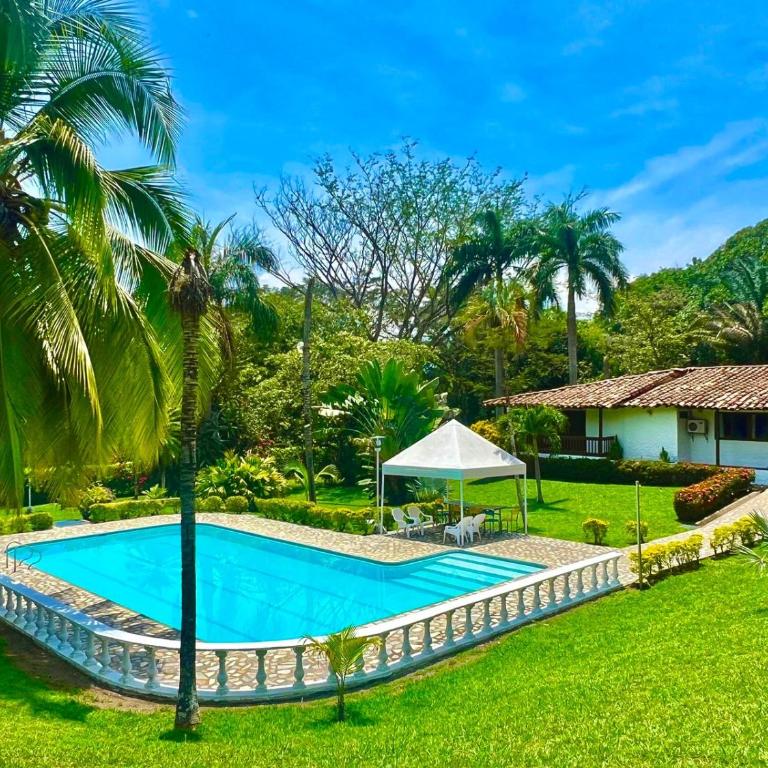 Finca - Paraiso - Villa - 1