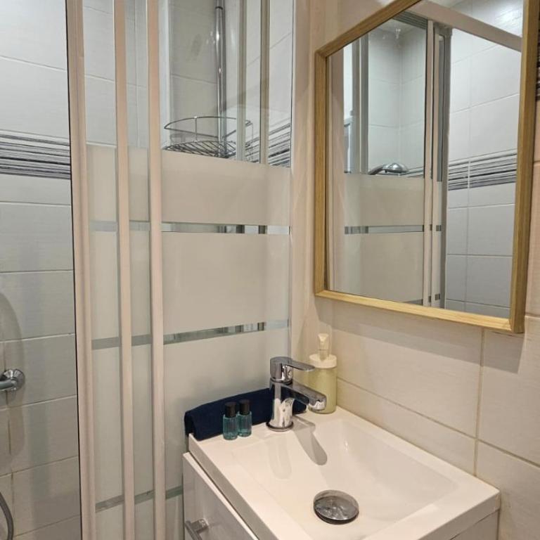 Bel Appartement en Plein Coeur de paris Quartier EMILY IN PARIS ! - Appartement 1 Chambre - 2