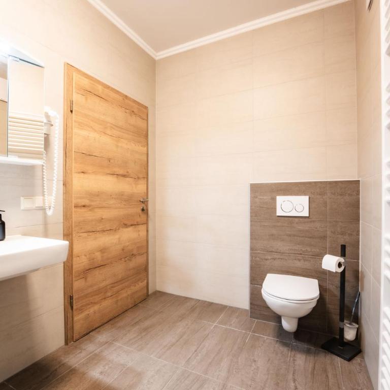 Hotel Seestuben - Doppelzimmer mit Terrasse - 8