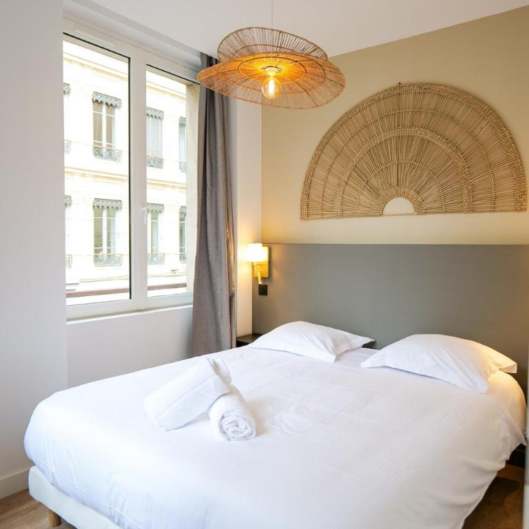 Le Chenavard I-hyper centre-Central air conditioning - One-Bedroom Apartment - 5