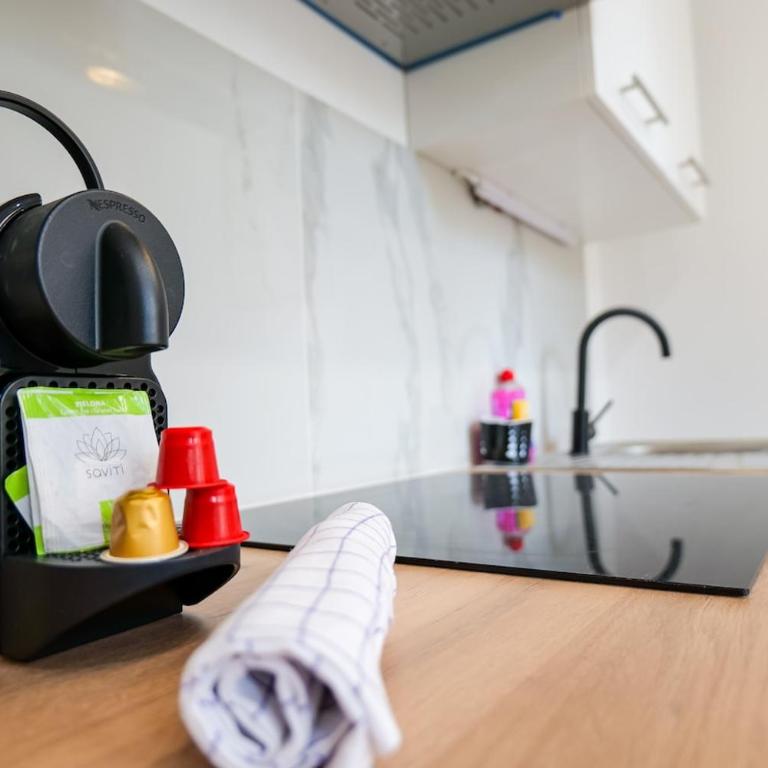 Le Chenavard I-hyper centre-Central air conditioning - One-Bedroom Apartment - 10