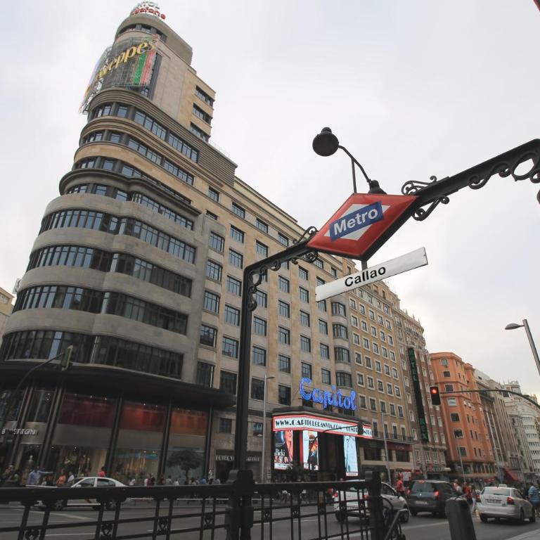 Estudio en plaza callao Madrid - Apartment - 23