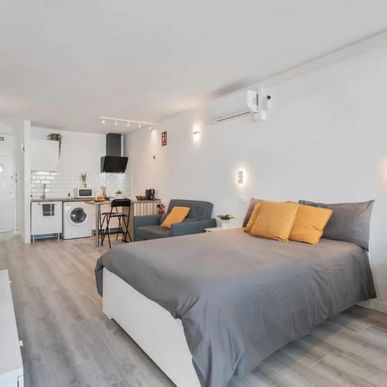 Moderno Estudio con Piscina en Arona - Ideal para Parejas - Apartamento de 1 dormitorio - 2
