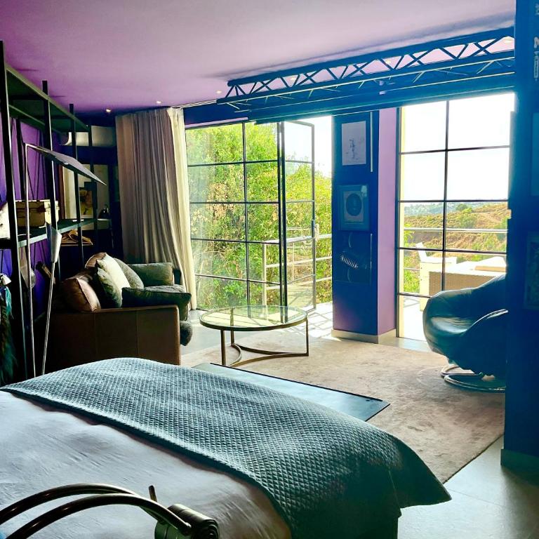 Marbella Boutique Art suites - Habitación Doble Deluxe con balcón y vistas al mar - 13