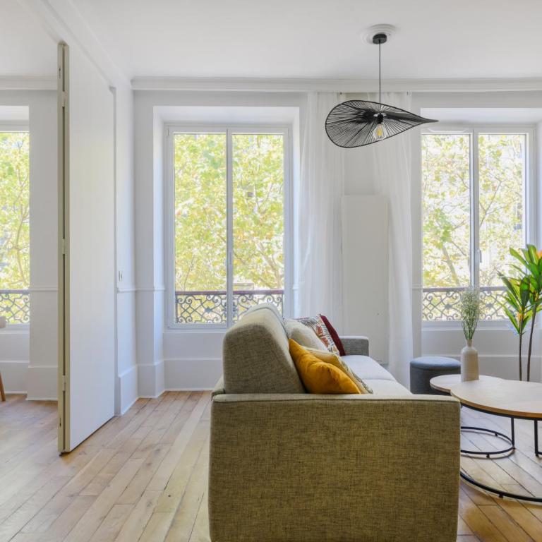 Paris Center Colisée residence - Appartement 2 Chambres - 5