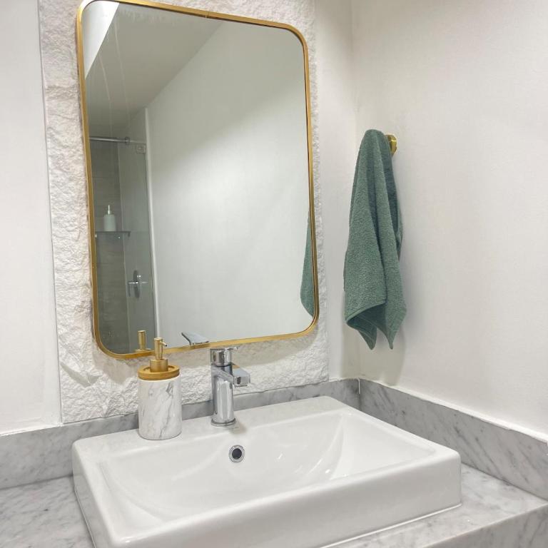 LimaeStays Exclusive penthouse in downtown Barranco - Two-Bedroom Apartment - 40