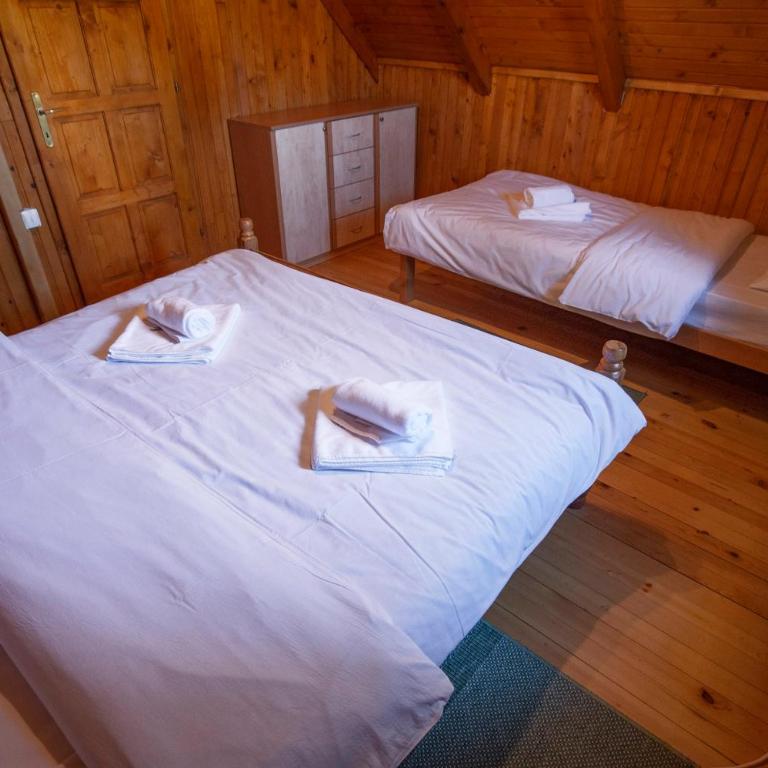 Woodland ABC - Two-Bedroom House - 3