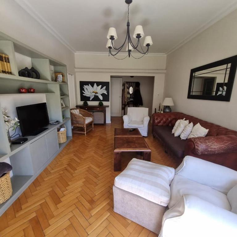 Vista a la Plaza Dpto Cris Aloha Host - Three-Bedroom Apartment - 8