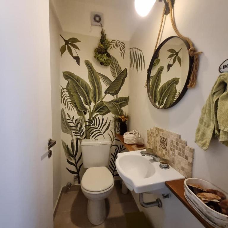 Vista a la Plaza Dpto Cris Aloha Host - Three-Bedroom Apartment - 14