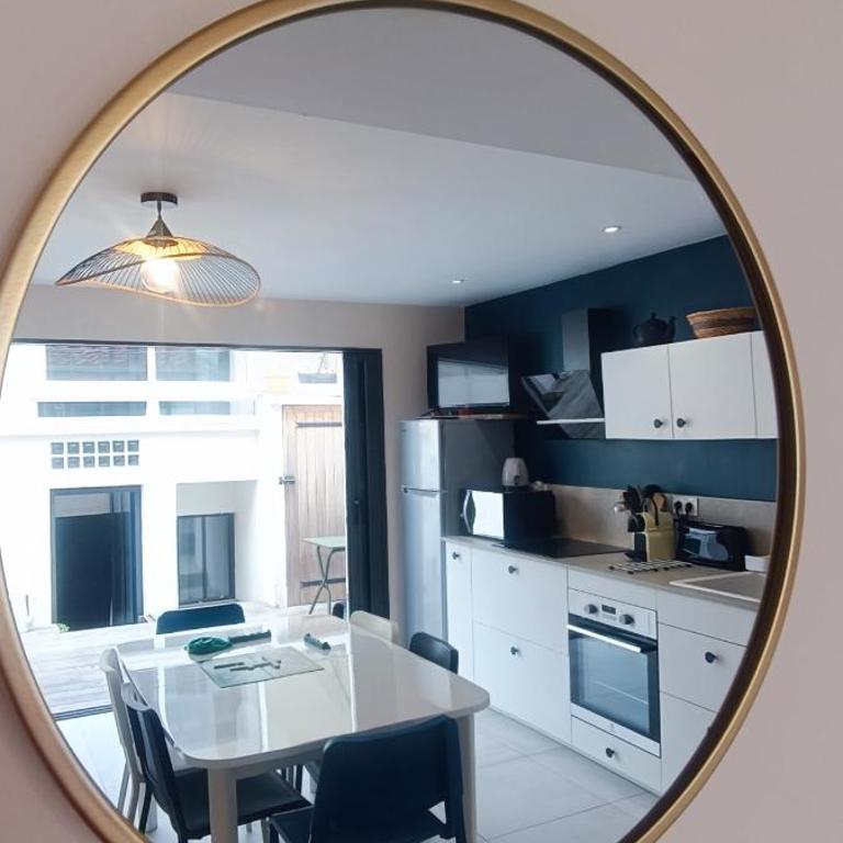 BASTION I Maison familiale atypique I Quartier Arago - Three-Bedroom House - 12