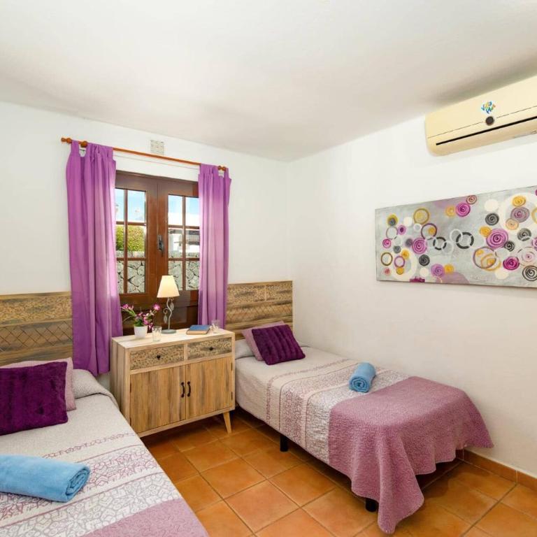 Villa Flamingo by Villa Plus - Villa - 16