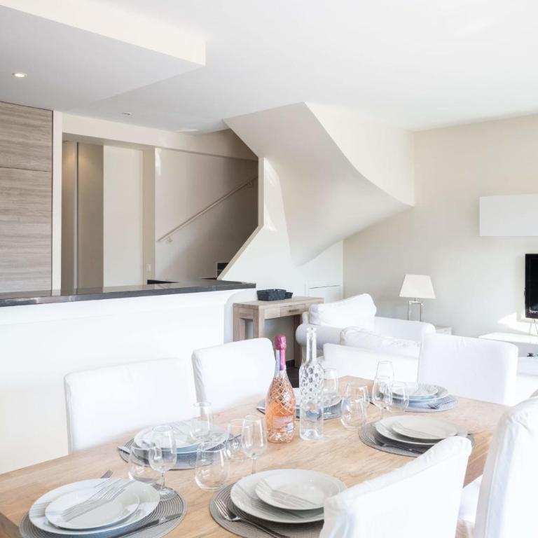 Very bright villa with garden and terrace - Ferienhaus - 6