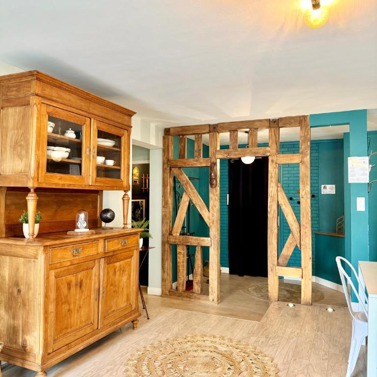 Chez Angèle, avec Parking et Balcon, Centre de Rennes - Appartamento con 3 Camere da Letto e con Balcone - 34