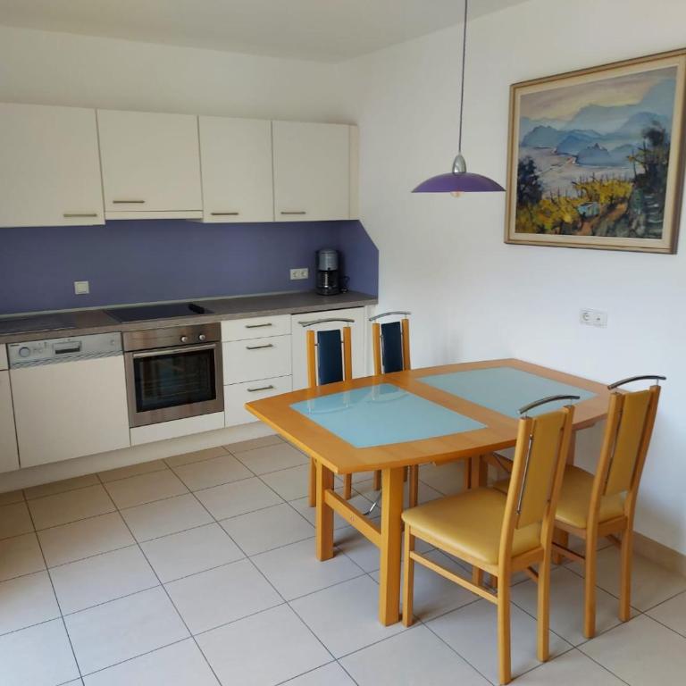 Haus Eden - Apartment mit 2 Schlafzimmern und Bergblick - 1