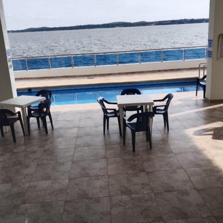Vista Marinare Laguito - Three-Bedroom Apartment with Balcony - 6