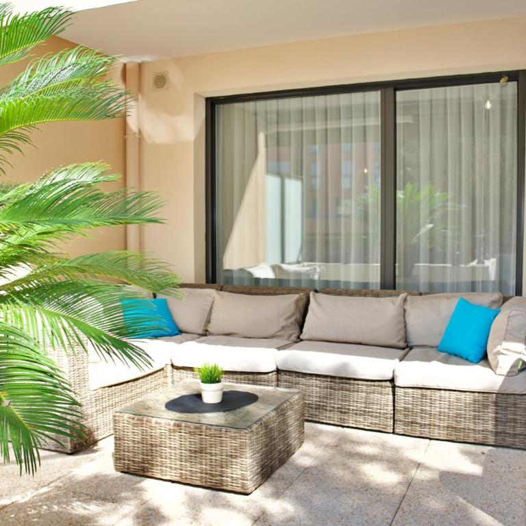 Charmant appart 3 pièces rénové centre plages à 5 minutes - Appartement - 1