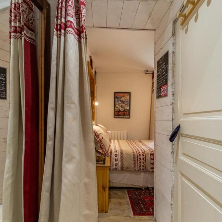 Chez bernard et marie - Chambre Deluxe 1 - 4