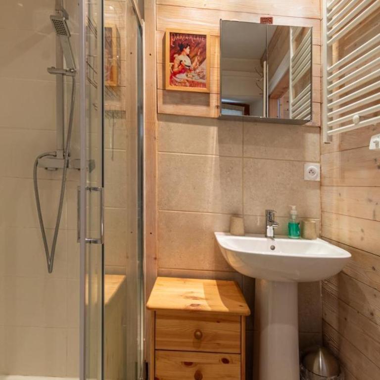 Chez bernard et marie - Chambre Familiale - 8