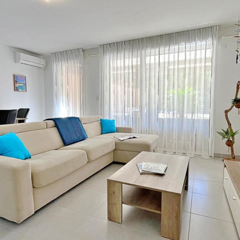 Charmant appart 3 pièces rénové centre plages à 5 minutes - Appartement - 5