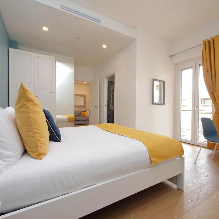 Spacious and cozy apartment near Metro A - Appartamento - 40