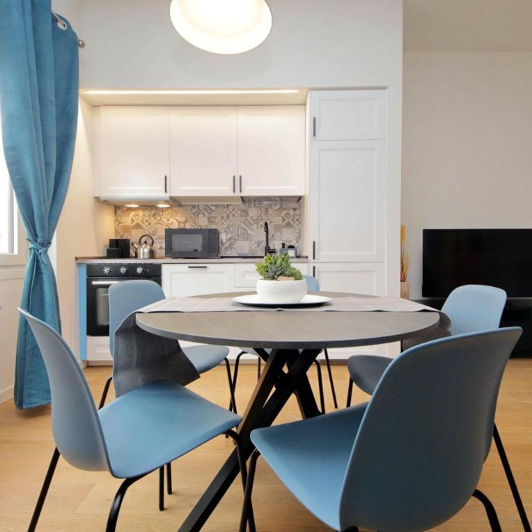 Spacious and cozy apartment near Metro A - Appartamento - 6