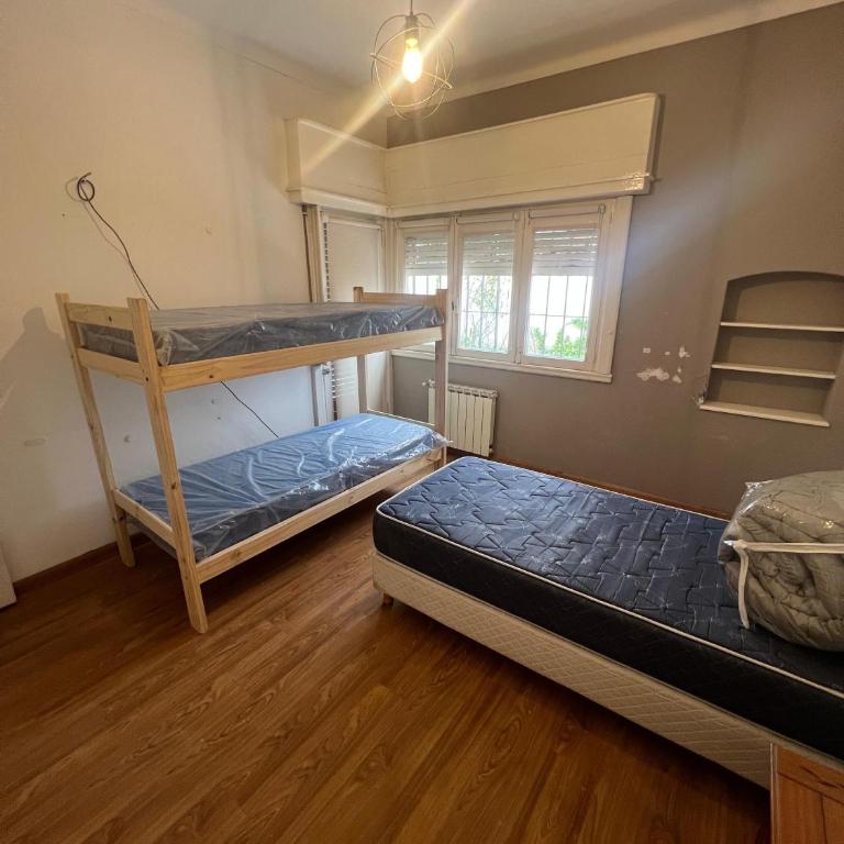 Check and Home - Casa Aristobulo - Hasta 12 Huéspedes en Playa Grande a 1 Cuadra del Mar - Casa de 4 dormitorios - 8