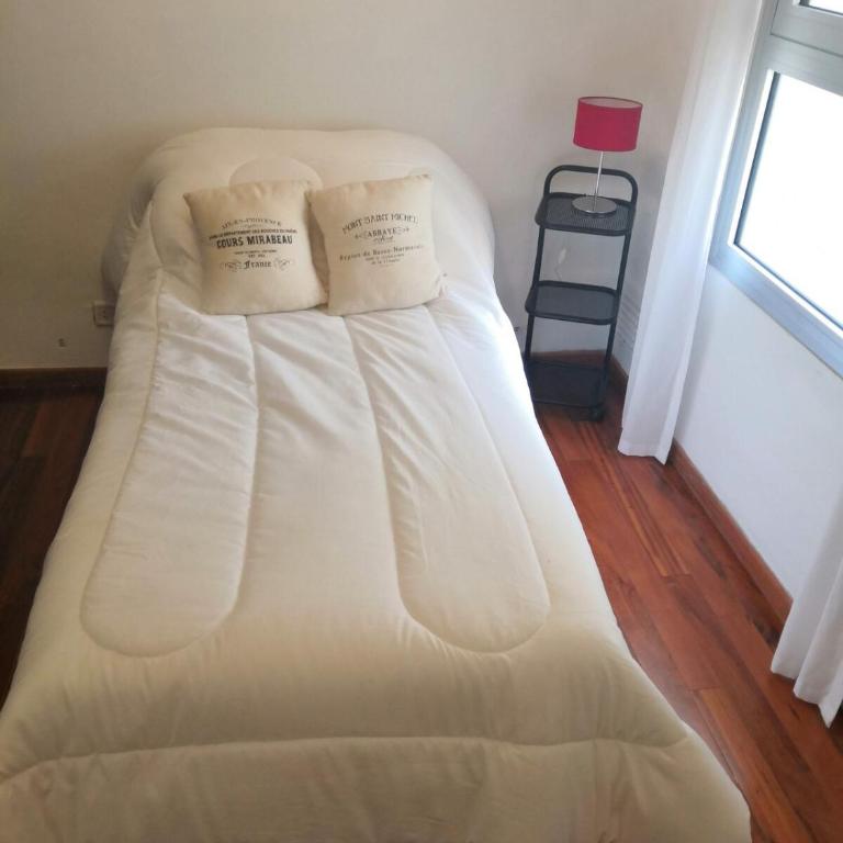 Laprida House Restored to New on the ground floor Casa Restaurada Laprida Planta Baja con ingreso independiente - Apartamento de 1 dormitorio - 9