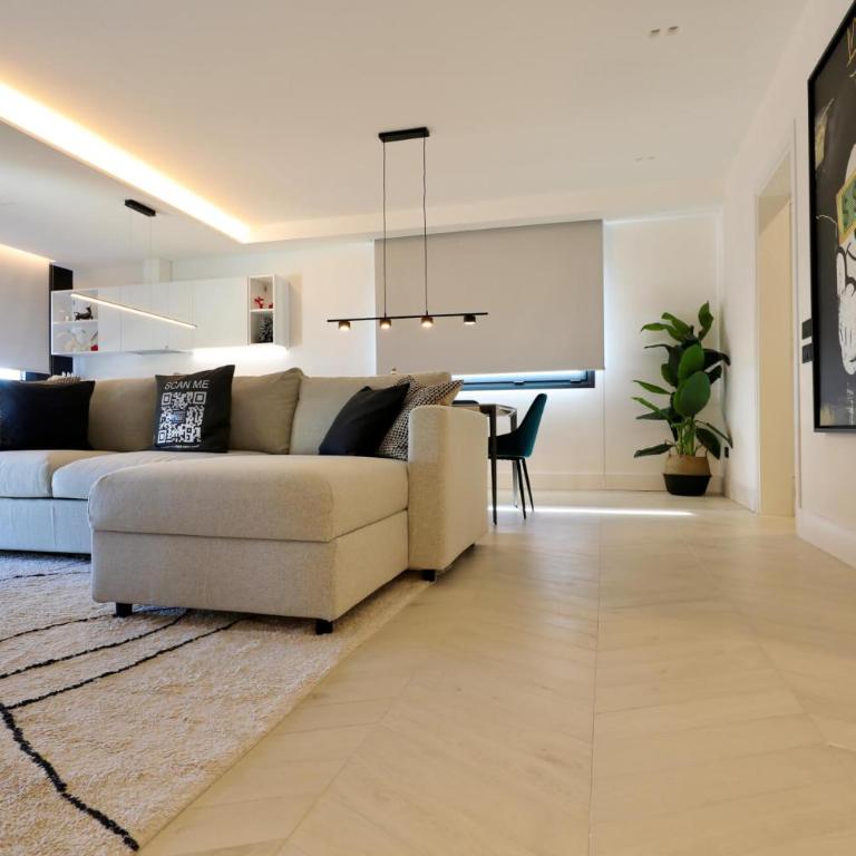 De Filippi Penthouse - 2BR Sea View, Terrace & Parking, Old Town Olbia - Two-Bedroom Apartment with Terrace and Sea View - 20
