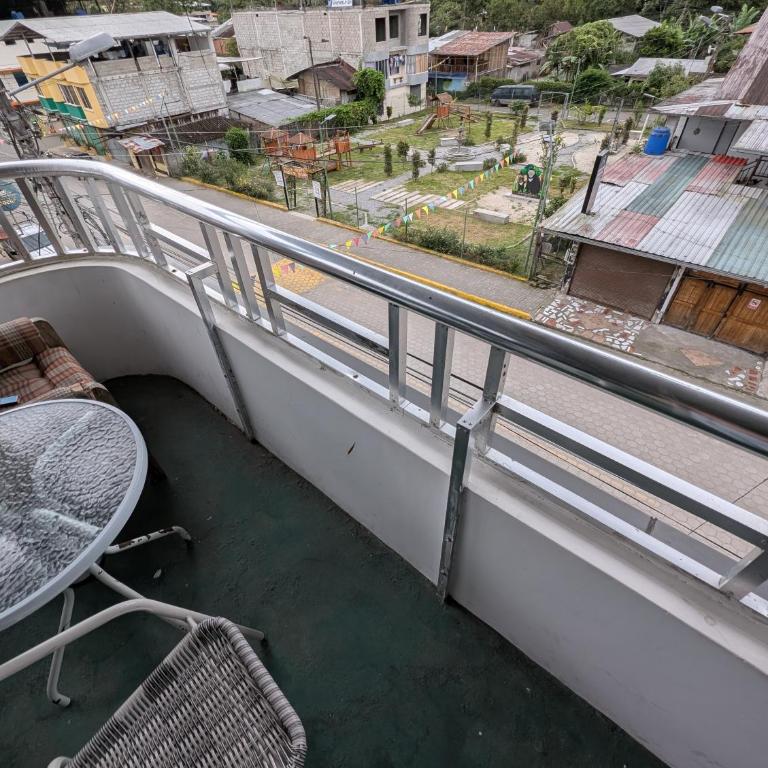Traveler's House - Deluxe Double Room with Balcony - 7