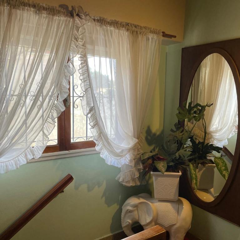 Casa a 100 metros de la playa - Four-Bedroom House - 26