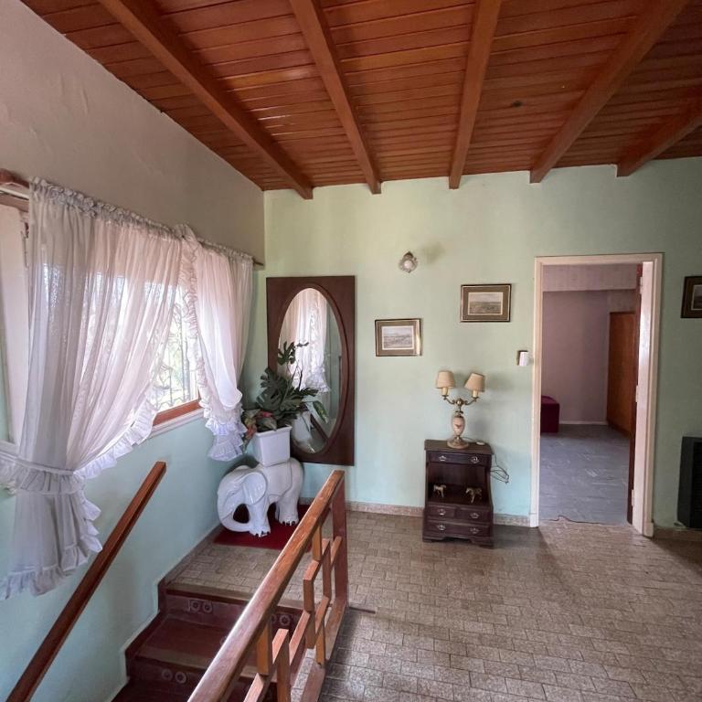 Casa a 100 metros de la playa - Four-Bedroom House - 34
